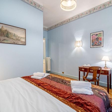 Torino Old Fashion Apartment With Balcony Esterno foto