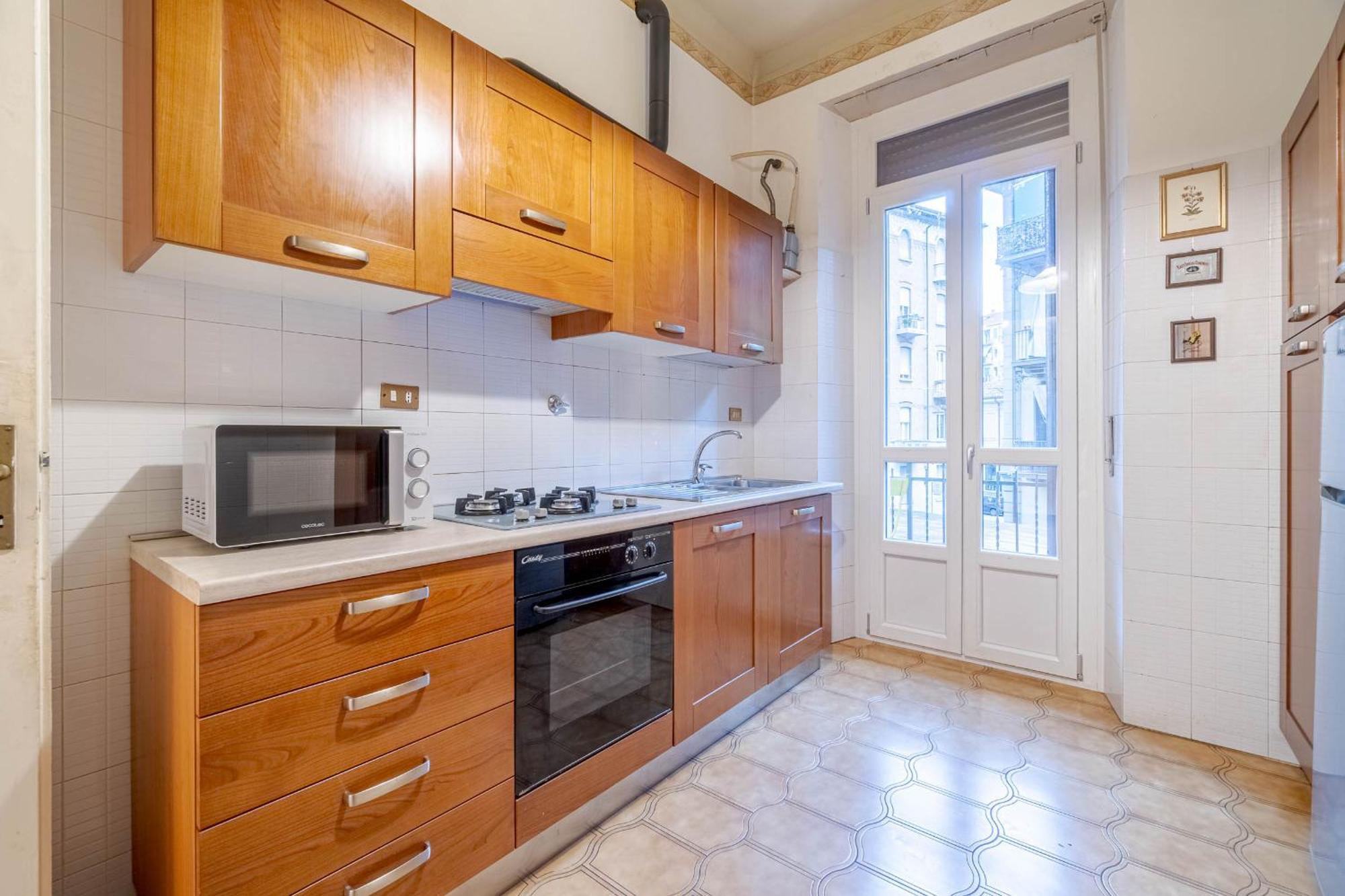 Torino Old Fashion Apartment With Balcony Esterno foto